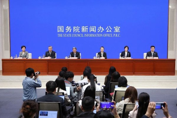 掌上策略 从市场准入、融资、规范执法等方面有力支持民企，这场发布会信息量很大